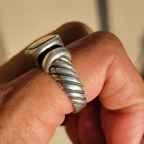 Heavy solid 925 sterling silver vintage engraved monogram ring - Picture 7 of 16